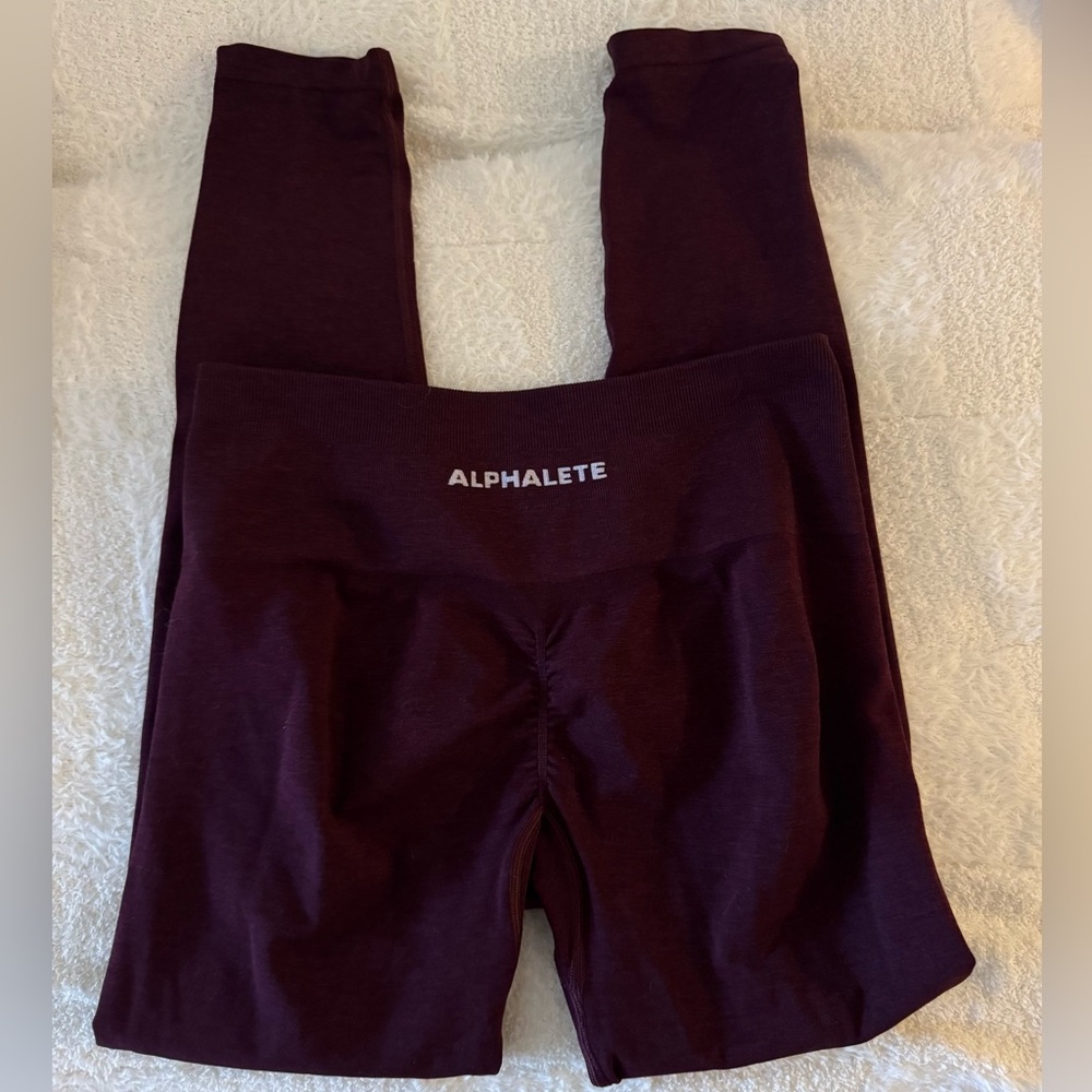 Alphalete amplify leggings cherry